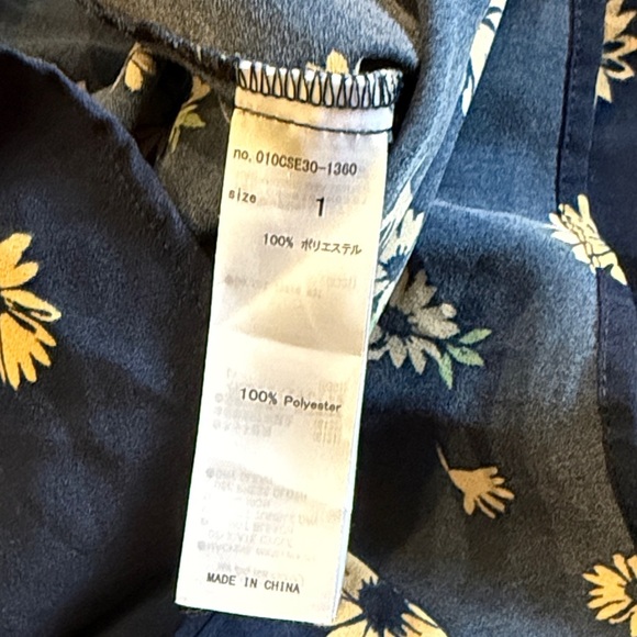 Moussy sz 1 or S Navy Floral Button-Up Margalet Blouse peasant sleeve great cond - Picture 10 of 11
